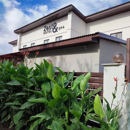 Zest Hotel & Spa Oral Exterior foto