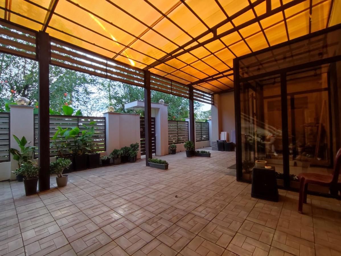 Zest Hotel & Spa Oral Exterior foto